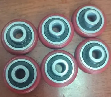 plastic-coated-wheel-bearing-with-8-15-31-551e03e75-3c05-4b89-8389-cf0fc143665a.jpg